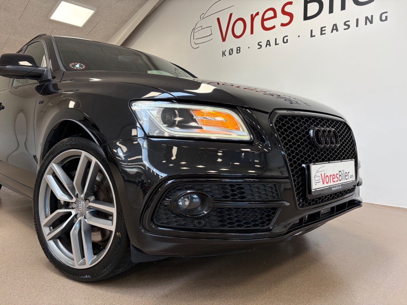 Sort Audi SQ5 fra 2013