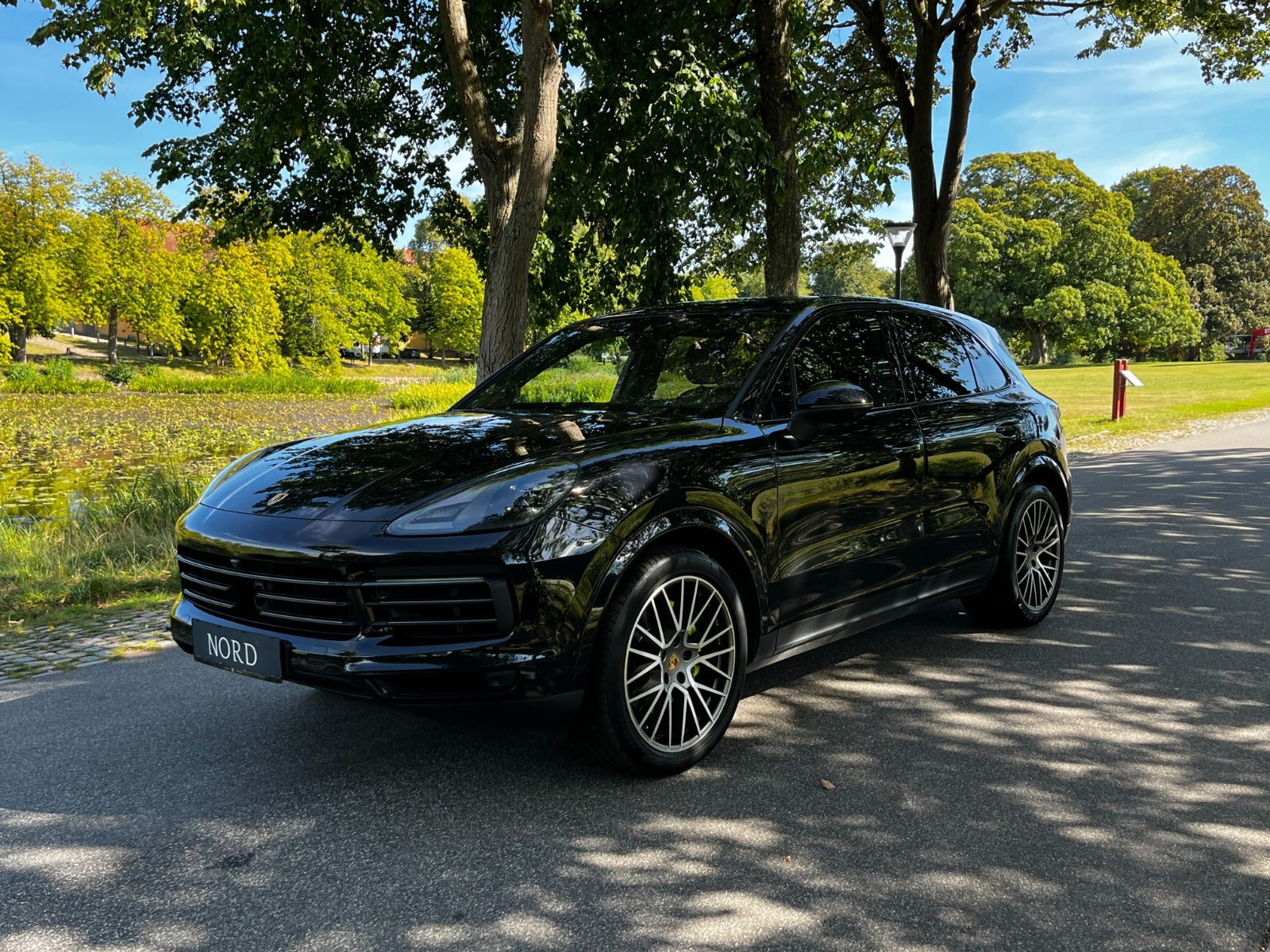 Bronze Porsche Cayenne fra 2022