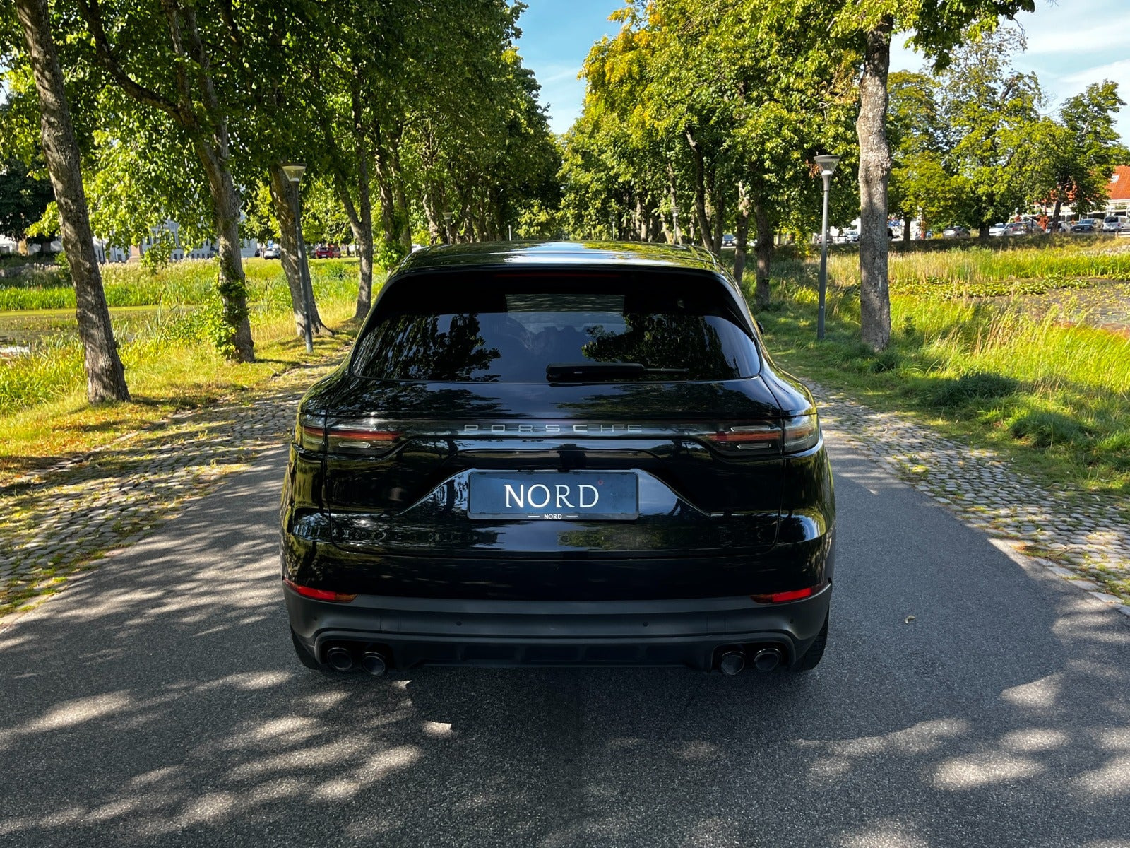 Bronze Porsche Cayenne fra 2022