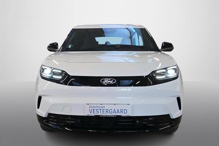 Hvid Ford Capri fra 2025