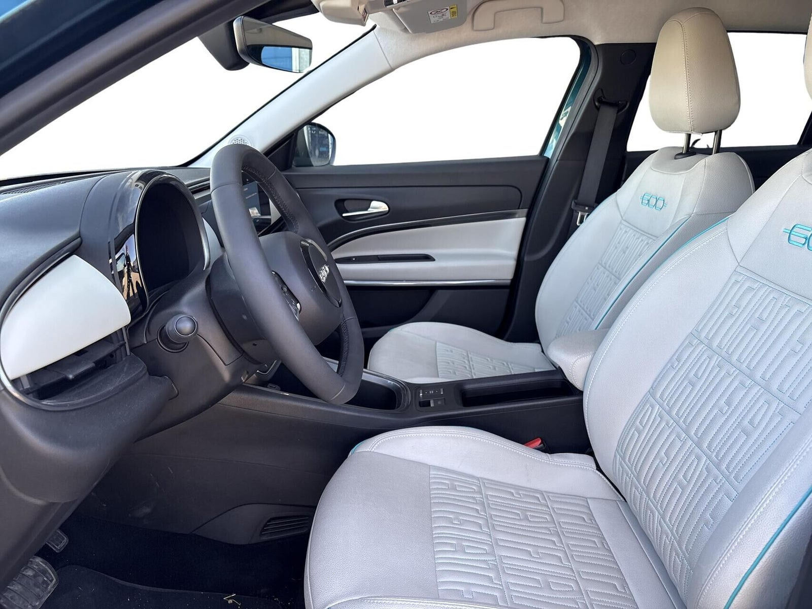 Grøn Fiat 600e fra 2025