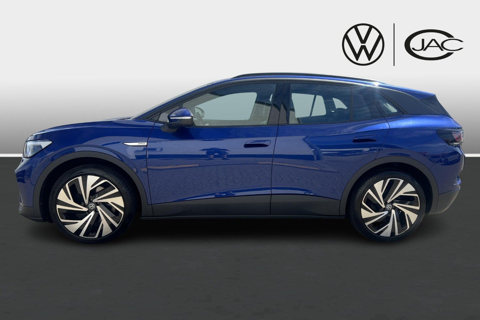 Blå VW ID.4 fra 2023