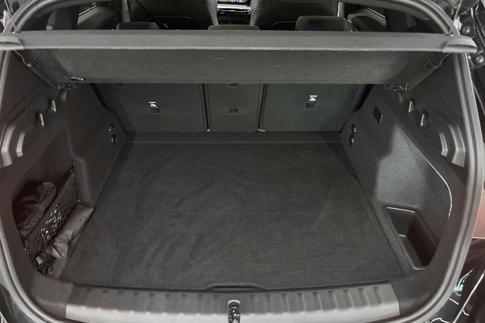 Sort BMW iX1 fra 2025