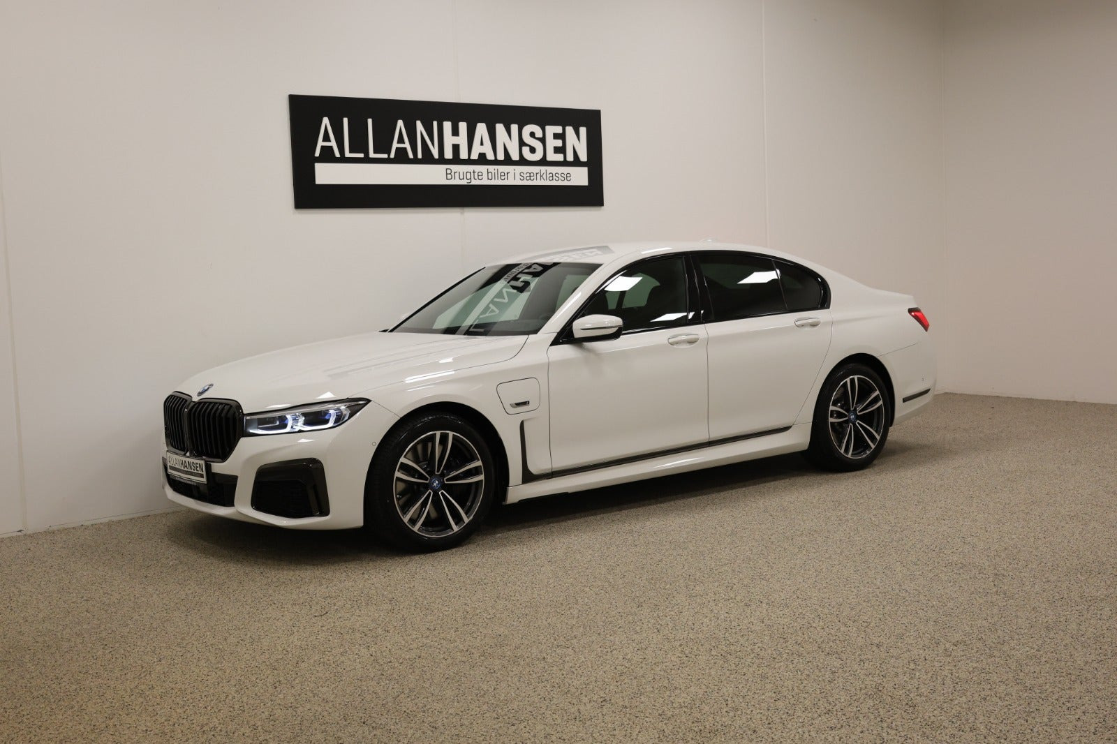 BMW 745e 3,0 M-Sport aut.