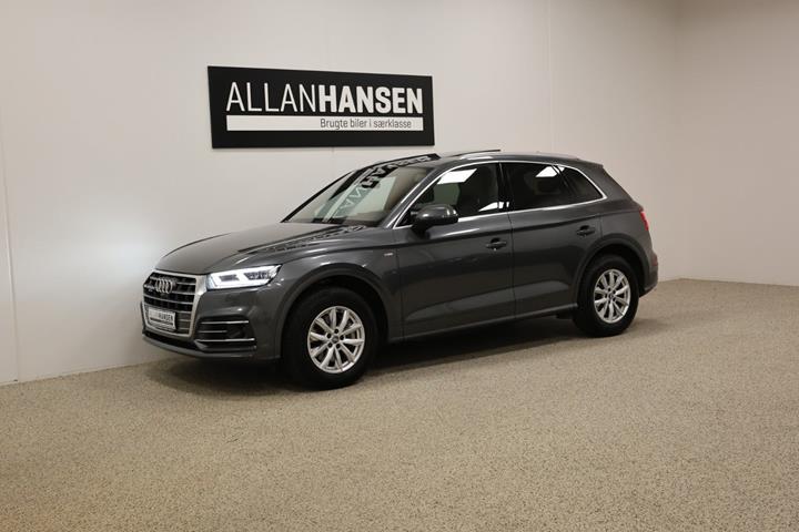 Grå Audi Q5 fra 2017