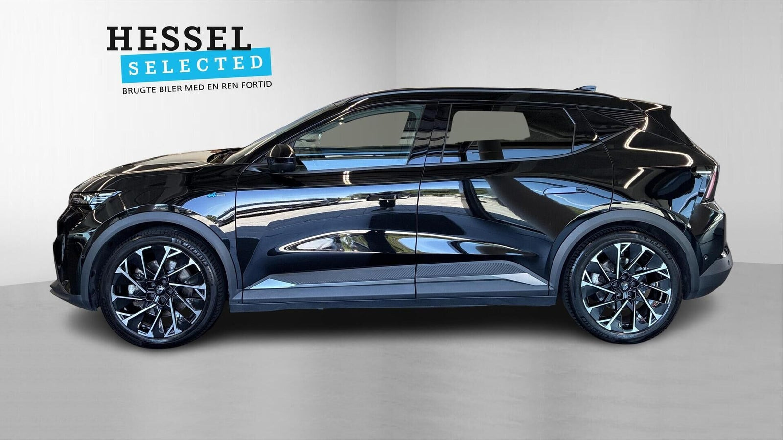 Sort Renault Scenic E-Tech fra 2024