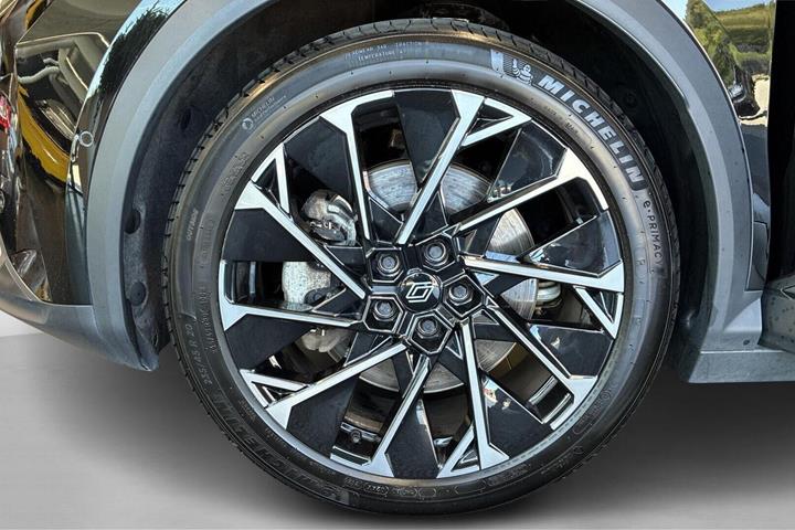 Sort Renault Scenic E-Tech fra 2024
