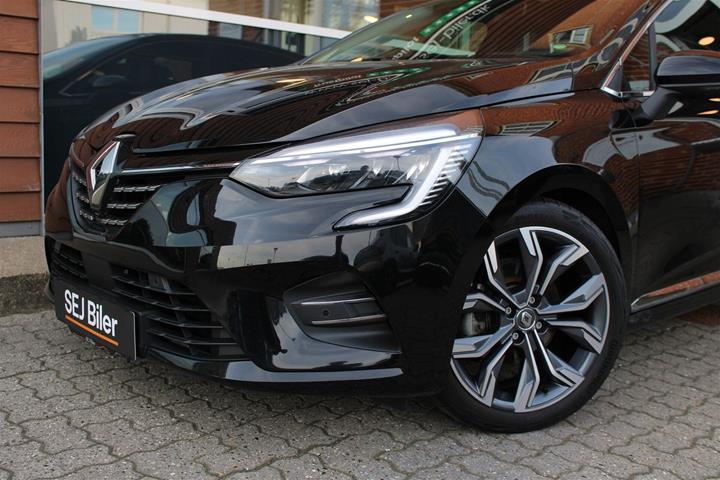 Sort Renault Clio V fra 2021