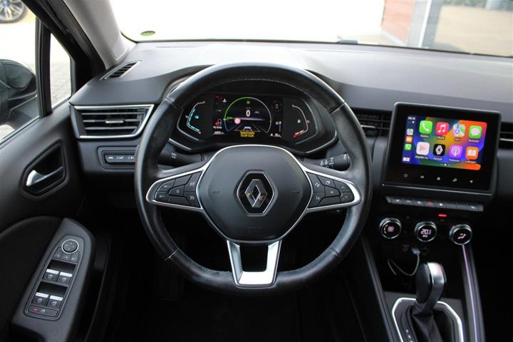 Sort Renault Clio V fra 2021