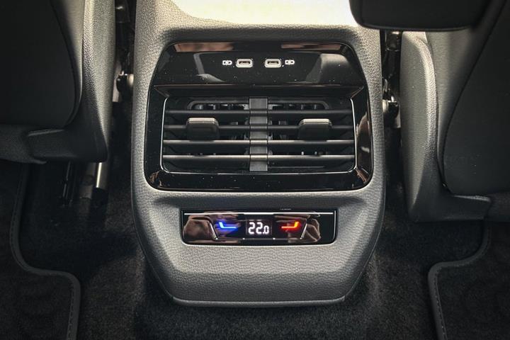 Grå VW ID.4 fra 2024