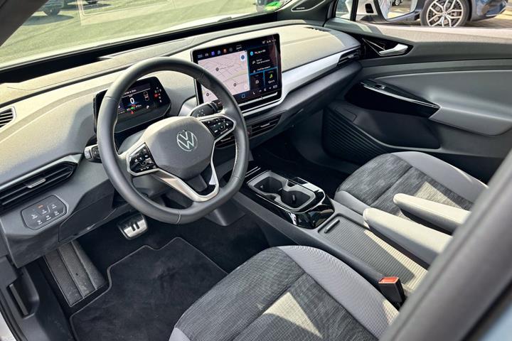 Sølv VW ID.4 fra 2026
