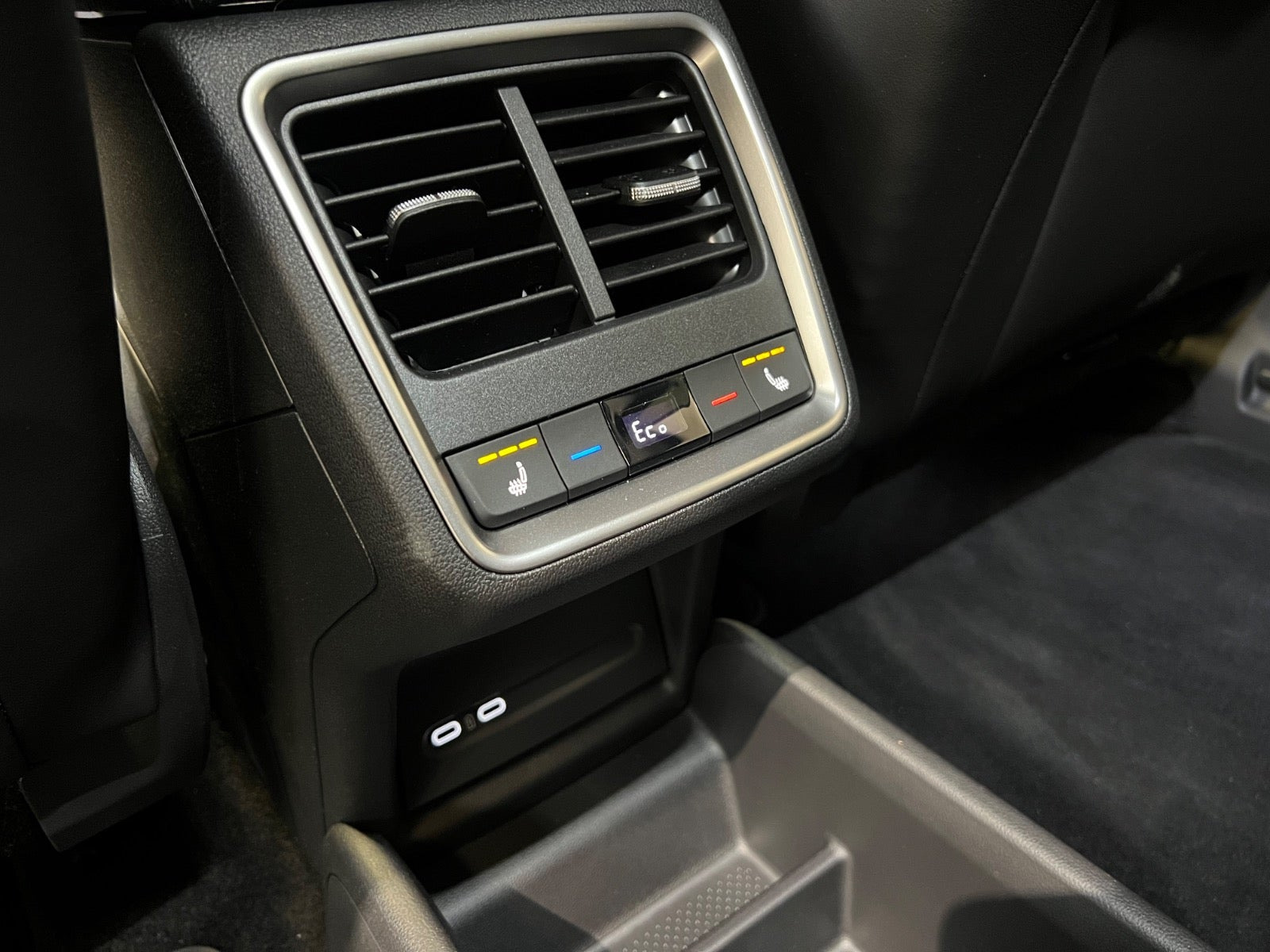 Sort Skoda Elroq fra 2025