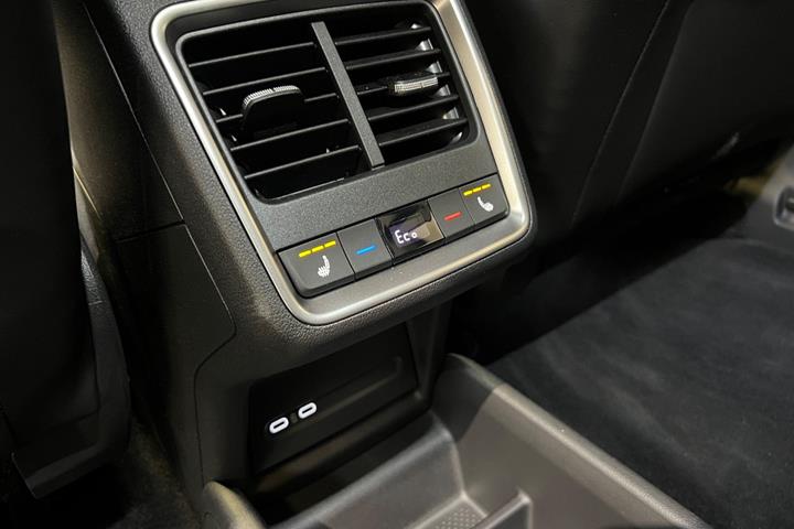 Sort Skoda Elroq fra 2025