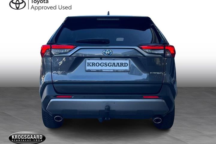 Grå Toyota RAV4 fra 2020