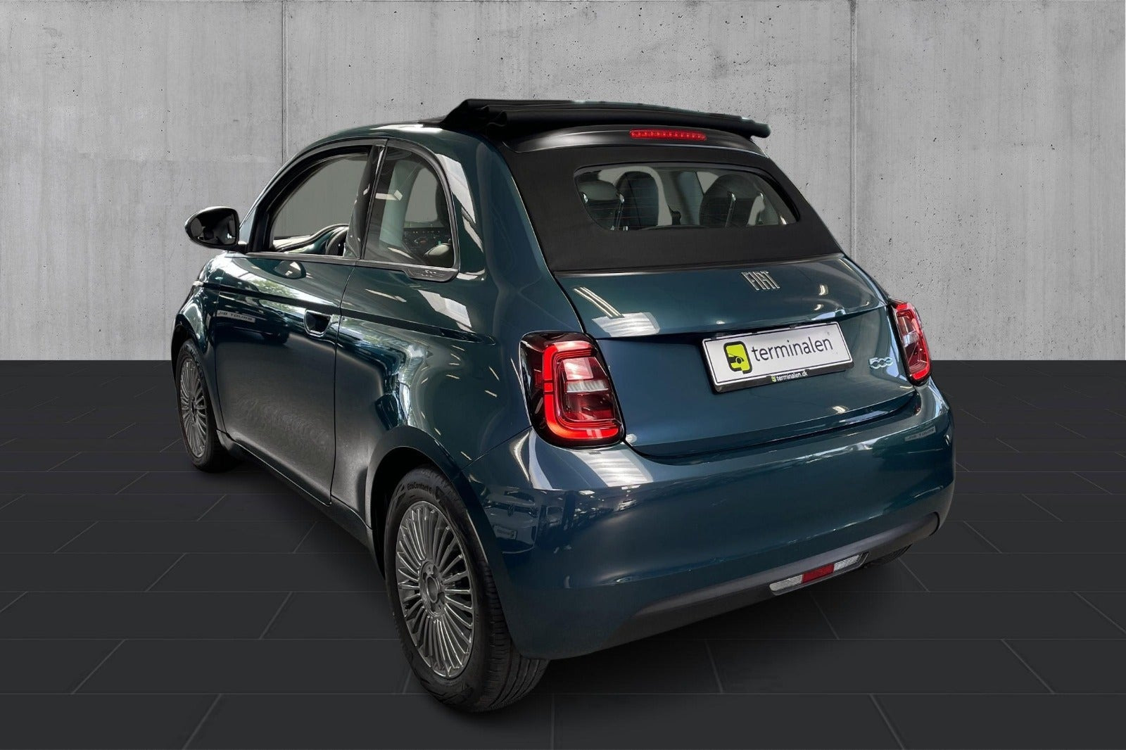Grøn Fiat 500e fra 2022