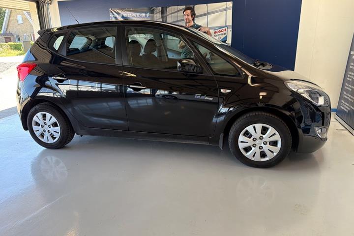 Sort Hyundai ix20 fra 2015