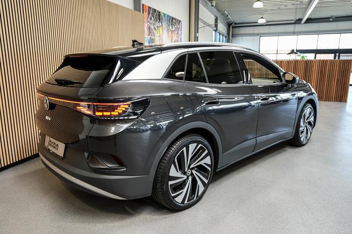 Grå VW ID.4 fra 2021