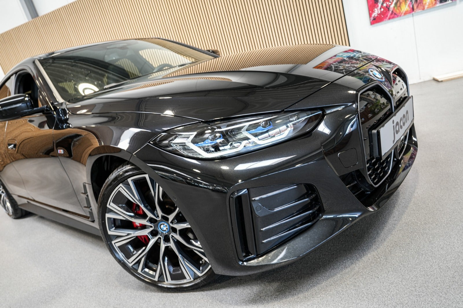 Sort BMW i4 fra 2023