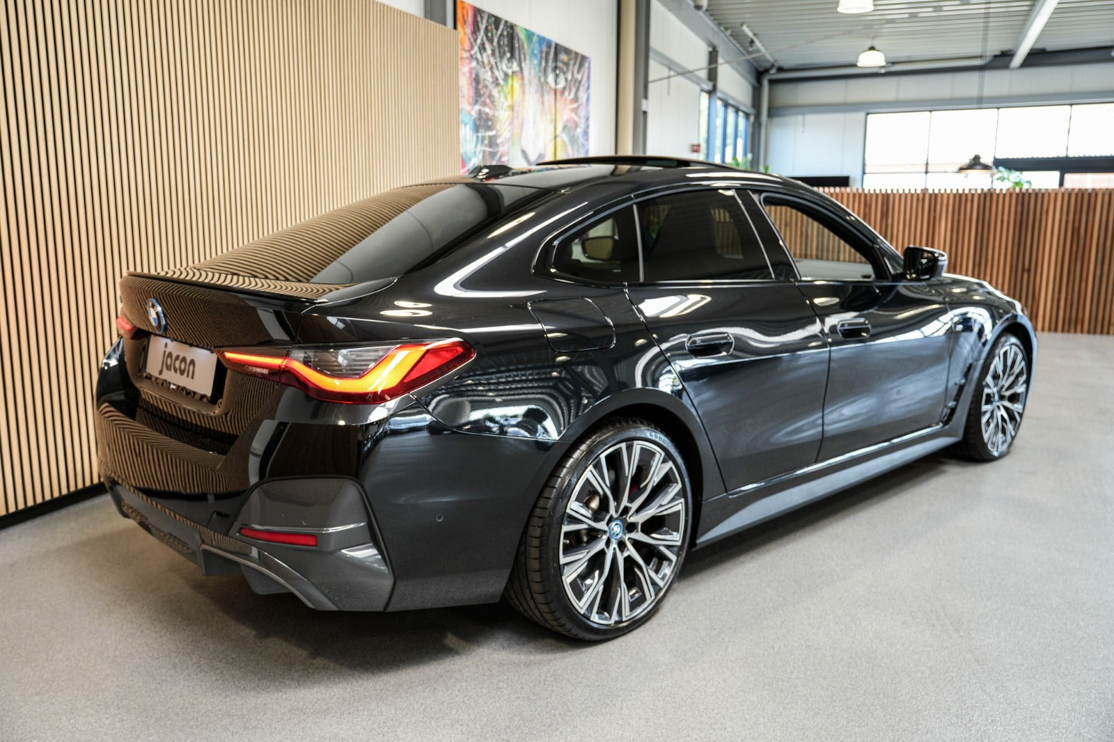 Sort BMW i4 fra 2023