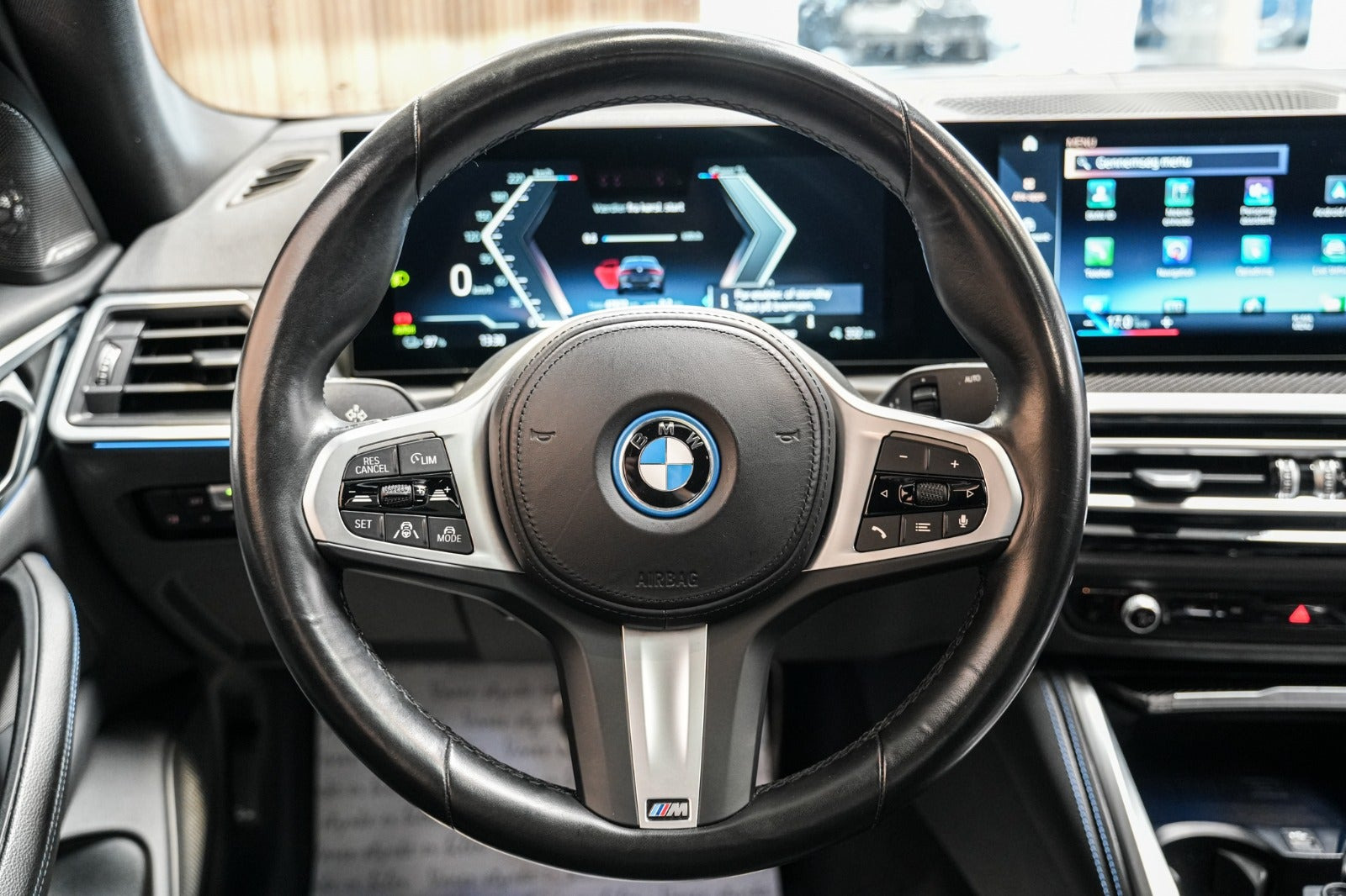 Sort BMW i4 fra 2023