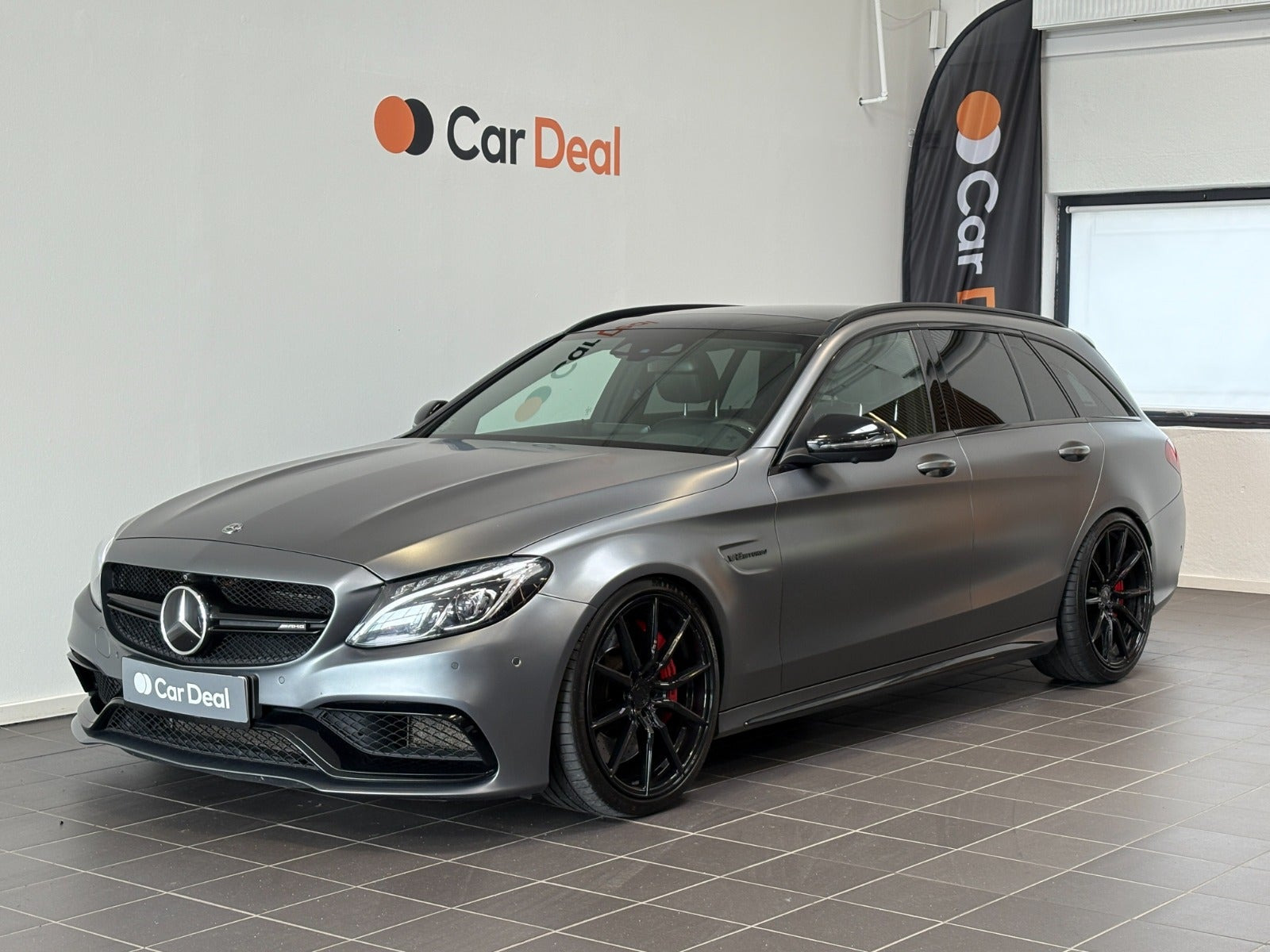 Mercedes C63 4,0 AMG S stc. aut.