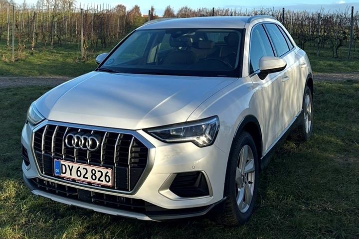 Hvid Audi Q3 fra 2020
