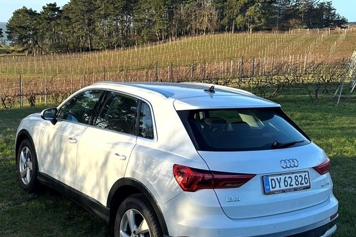 Hvid Audi Q3 fra 2020