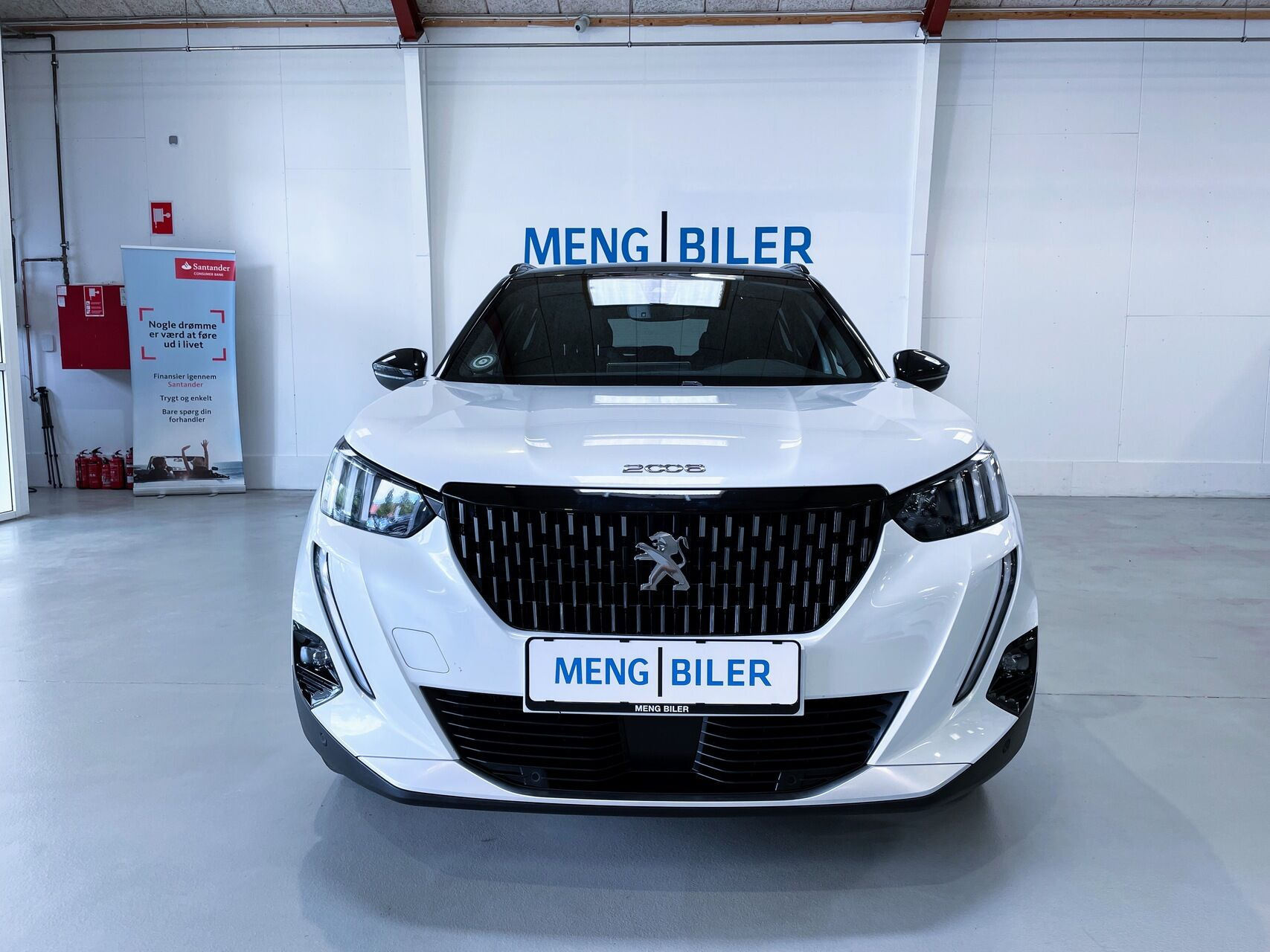 Hvid Peugeot 2008 fra 2021