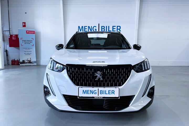 Hvid Peugeot 2008 fra 2021