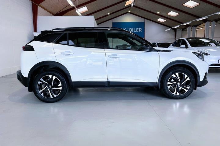 Hvid Peugeot 2008 fra 2021