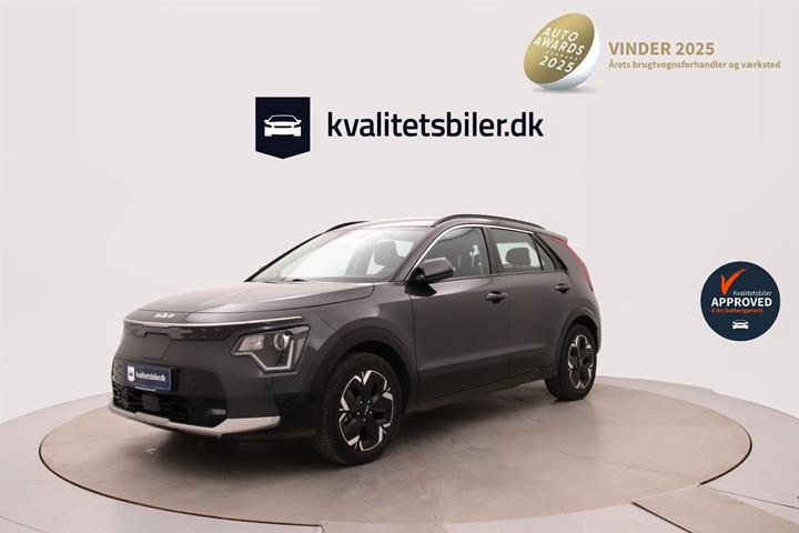 Grå Kia Niro EV fra 2023