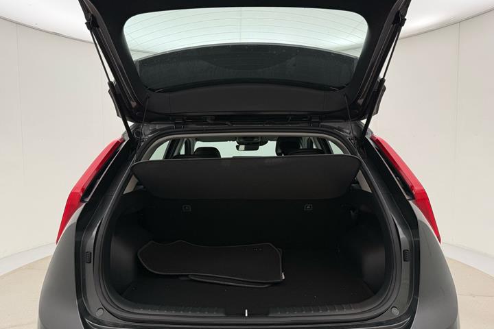 Grå Kia Niro EV fra 2024