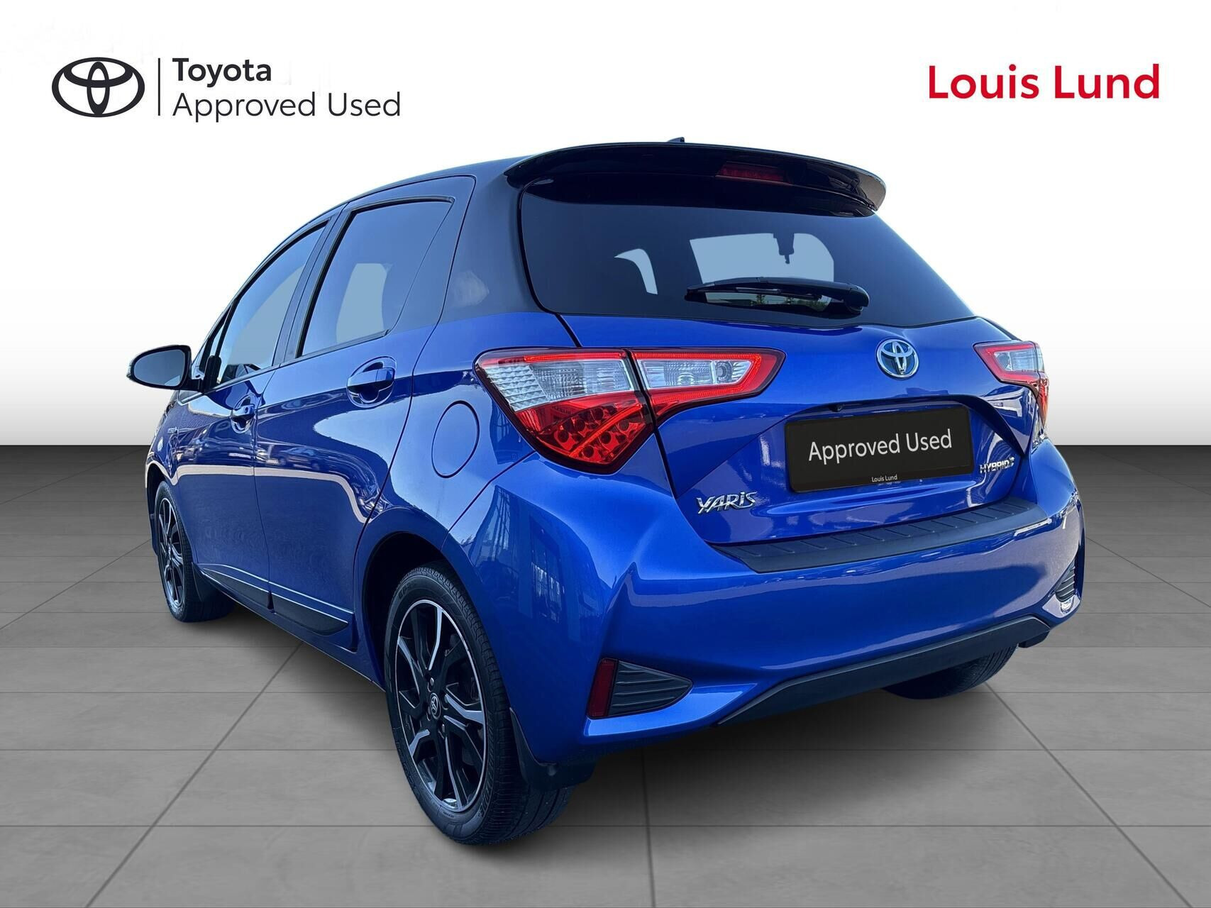 Blå Toyota Yaris fra 2018