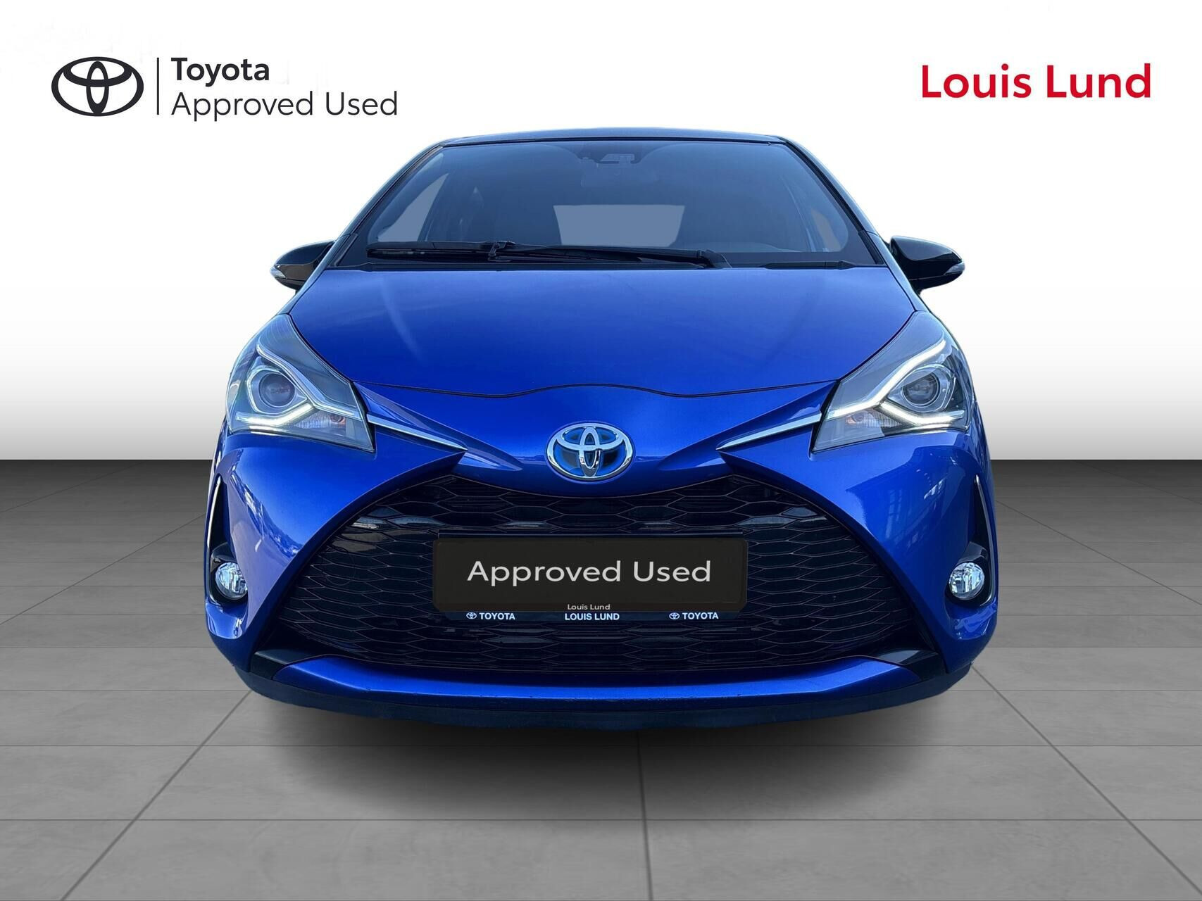 Blå Toyota Yaris fra 2018