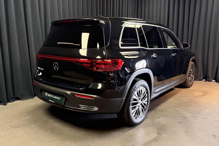 Sort Mercedes EQB 250+ fra 2025