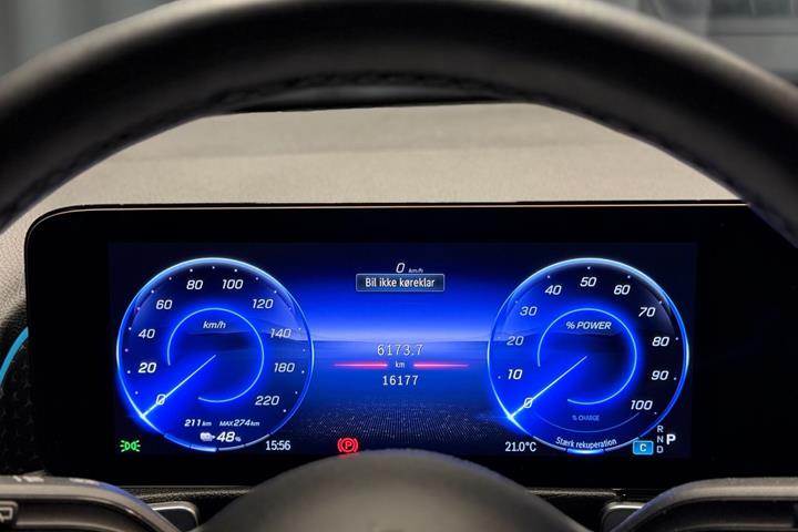 Sort Mercedes EQB 250+ fra 2025