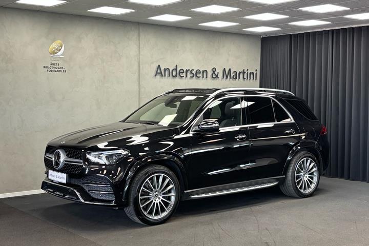 Sort Mercedes GLE350 de fra 2020