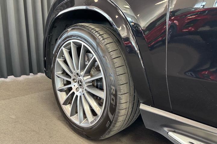 Sort Mercedes GLE350 de fra 2020