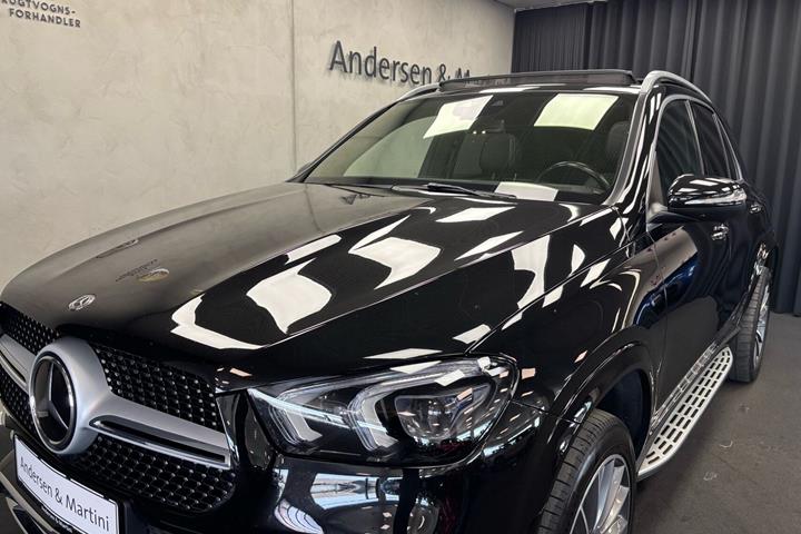Sort Mercedes GLE350 de fra 2020