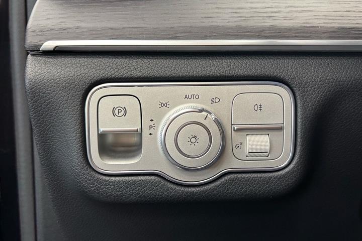 Sort Mercedes GLE350 de fra 2020