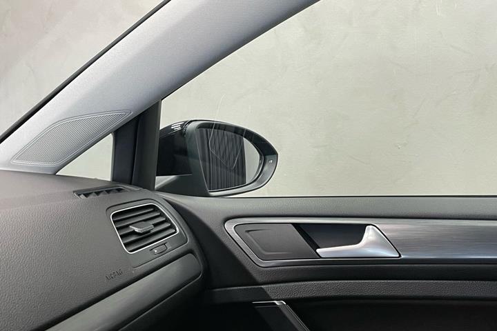 Sort VW Golf fra 2018