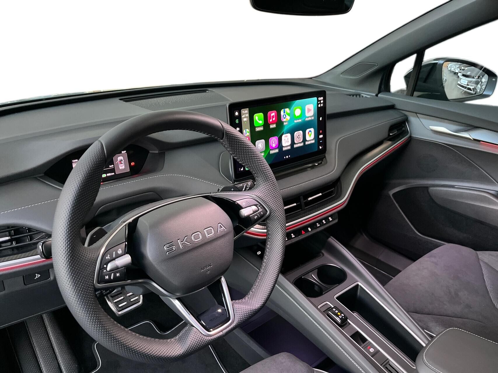 Sølv Skoda Enyaq fra 2026