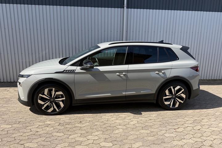 Grå Skoda Elroq fra 2025