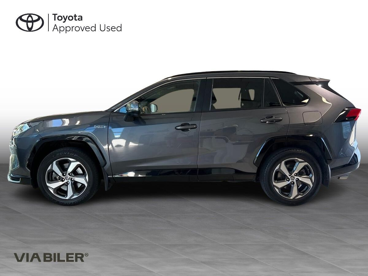 Grå Toyota RAV4 Plug-in fra 2022