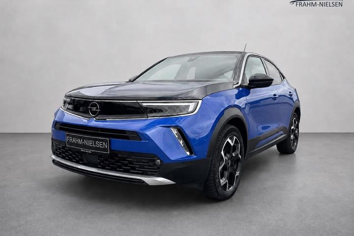 Blå Opel Mokka-e fra 2024