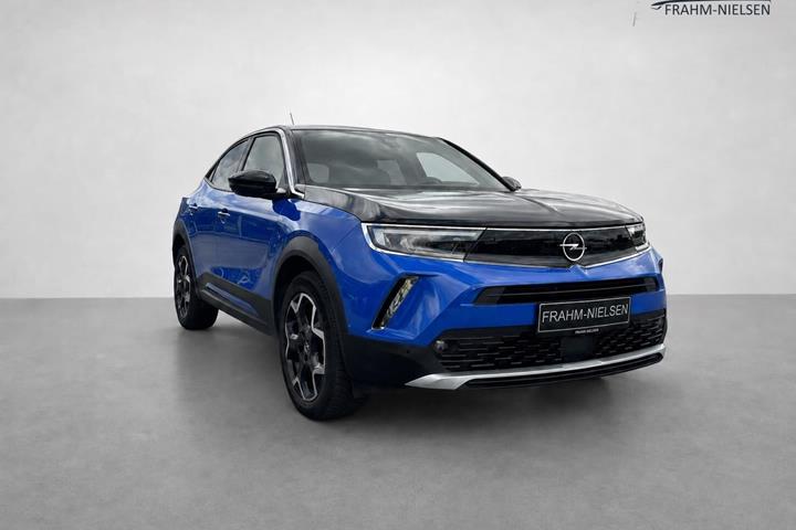 Blå Opel Mokka-e fra 2024