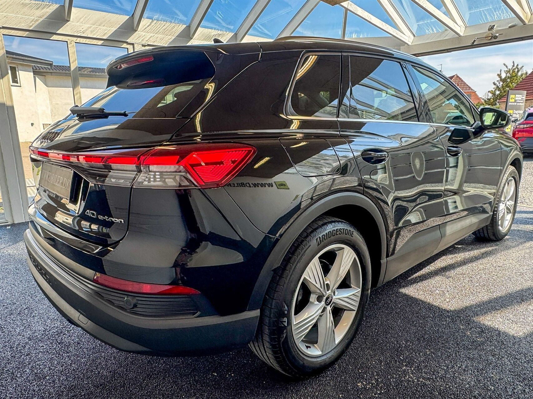 Sort Audi Q4 fra 2023