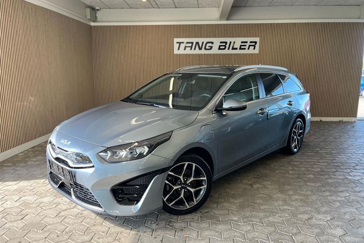 Sølv Kia Ceed fra 2023