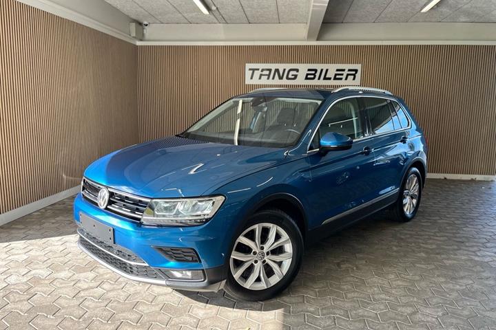 Blå VW Tiguan fra 2018