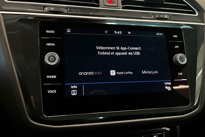 Blå VW Tiguan fra 2018